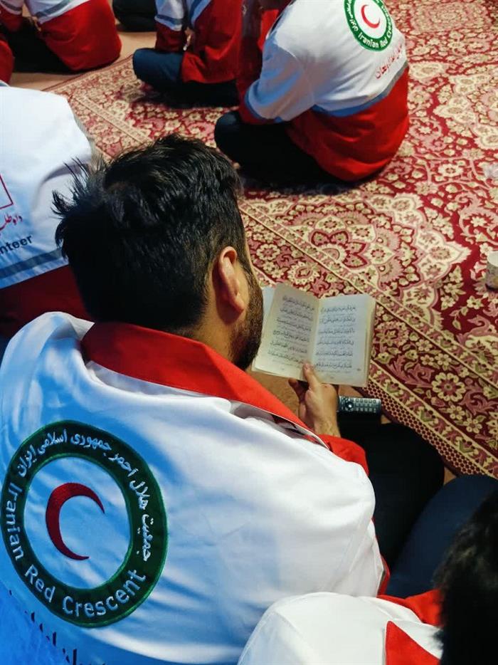 برپایی افطاری جمعیت هلال احمر شهرستان نهاوند