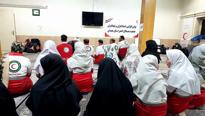توان افزایی امدادگران به میزبانی شهرستان رزن