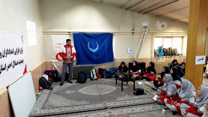 توان افزایی امدادگران به میزبانی شهرستان رزن