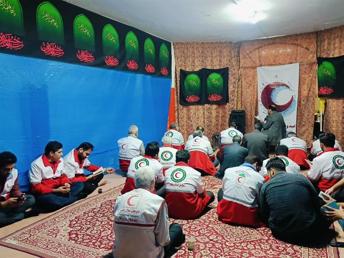 برپایی افطاری جمعیت هلال احمر شهرستان نهاوند