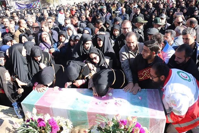 مراسم خاکسپاری شهدای گمنام