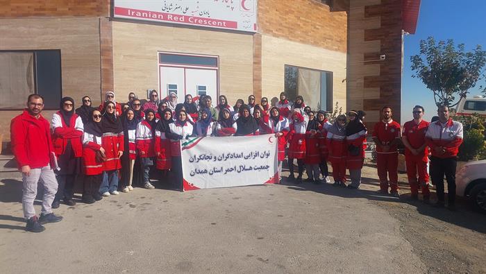 توان افزایی تیم های توانای استان همدان