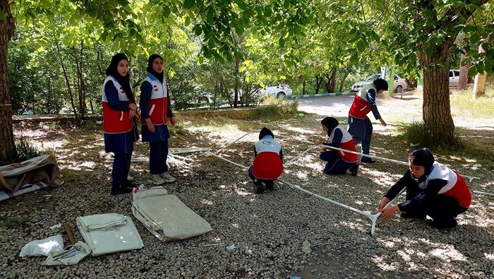 آزمون المپاد دادرس دختران در همدان برگزار شد