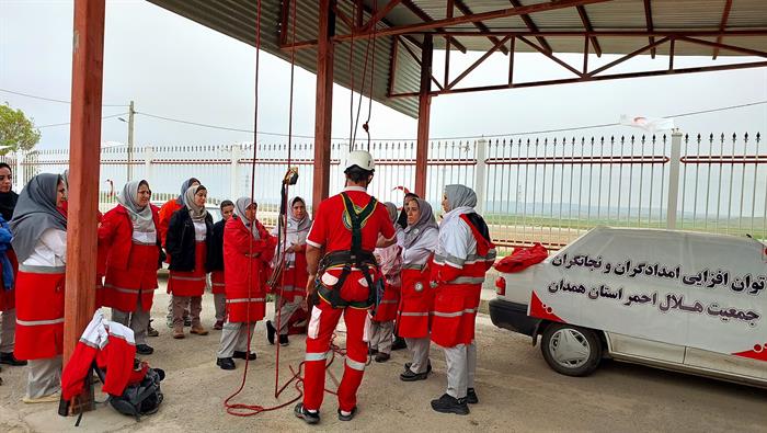توان افزایی شهرستان فامنین
